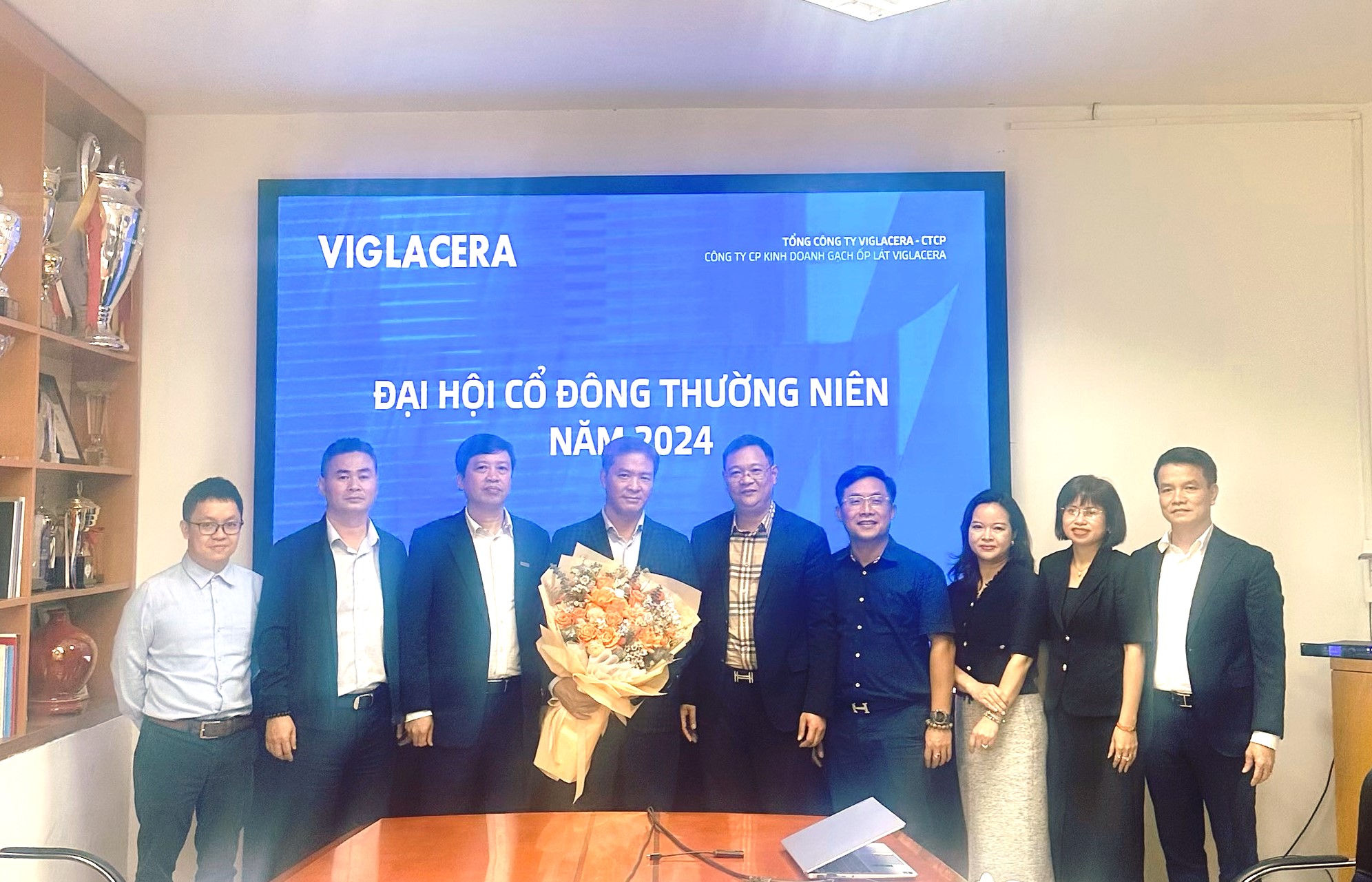 Công ty CP Kinh doanh Gạch ốp lát Viglacera tổ chức thành công Đại hội cổ đông thường niên năm 2024